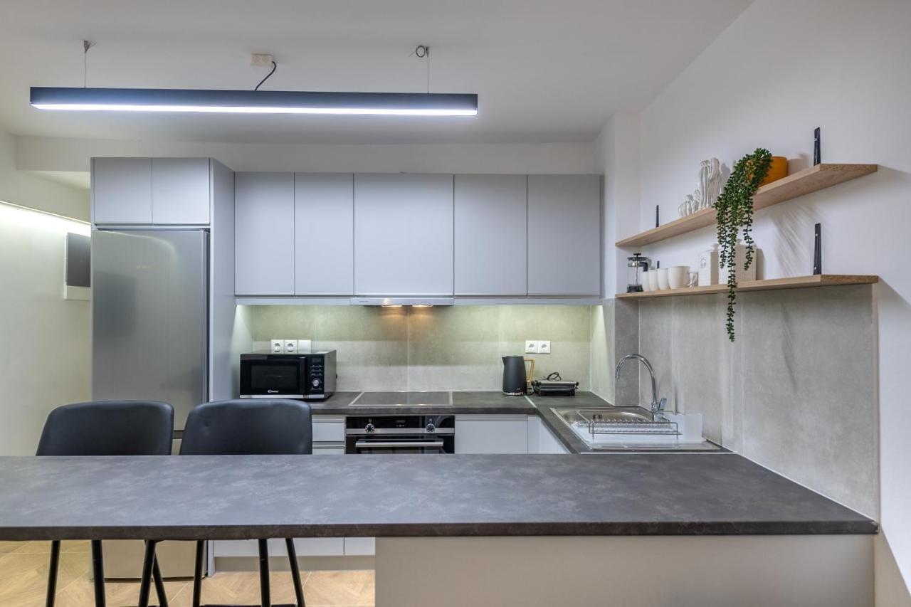 Апартаменты Phaedrus Living Luxury Downtown Flat Acropolis Афины Экстерьер фото